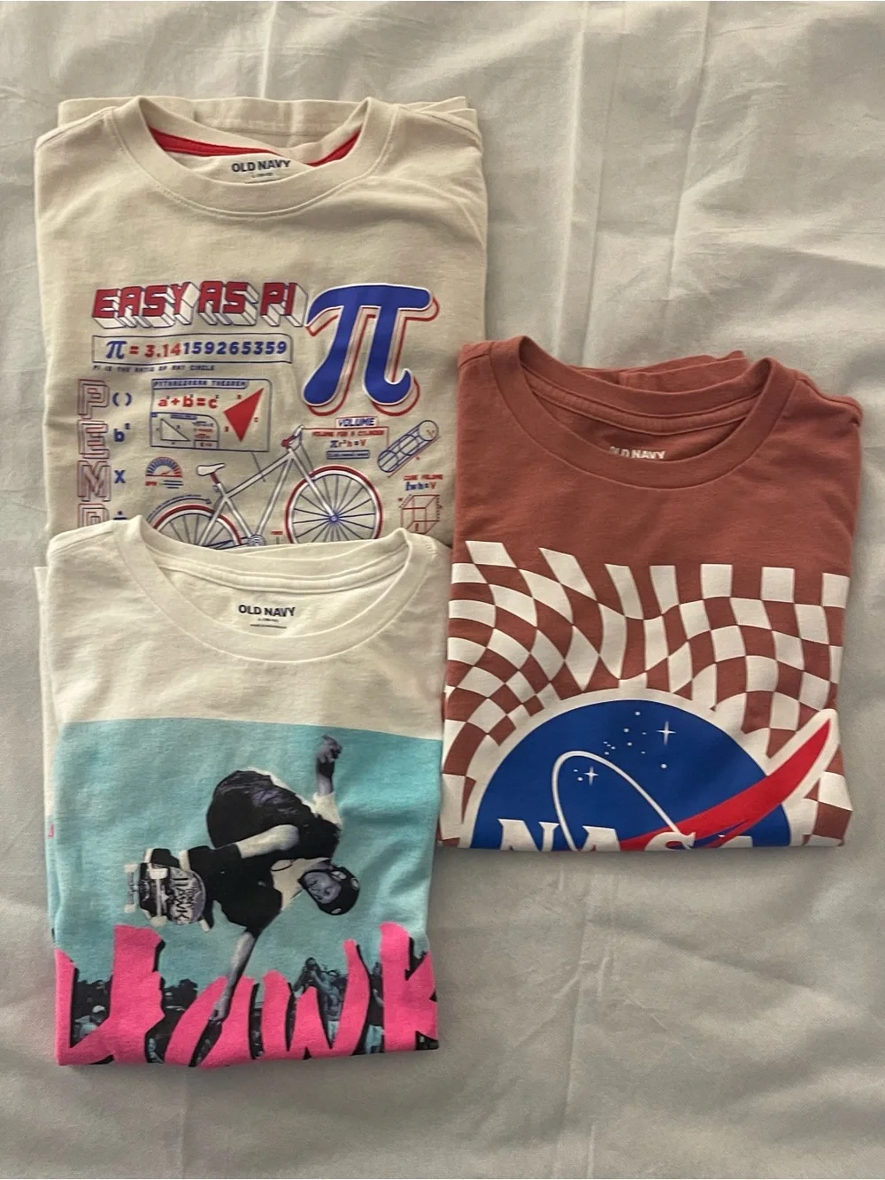 Old Navy Boys Graphic T-Shirt 3 Pack Long Sleeve 10/12 NASA Skateboard Math EUC